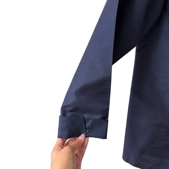 Talbots 100% Silk Blouse Button Up Top Size 8 Navy Blue Long Sleeve Holiday Work - Picture 6 of 9